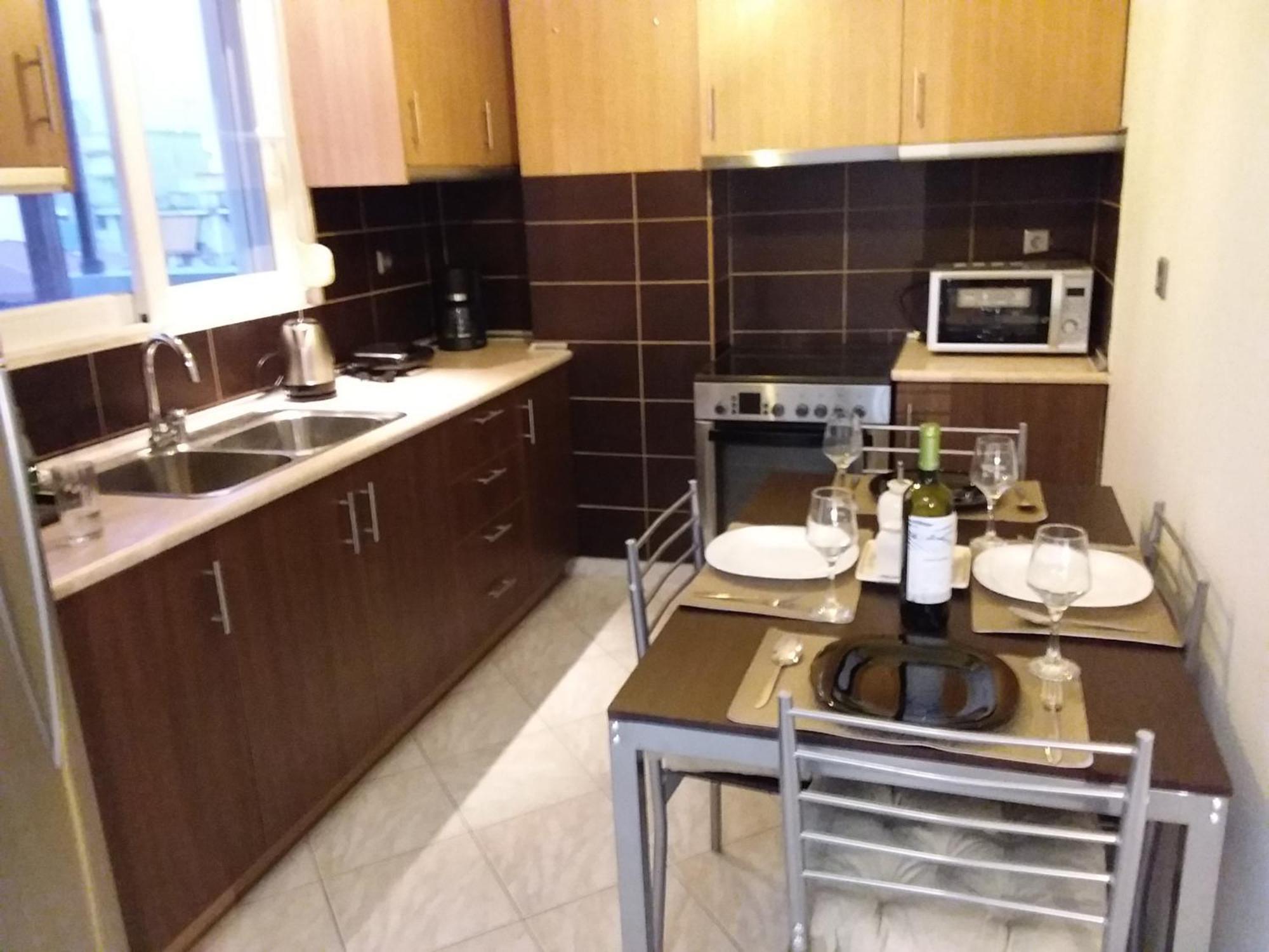 אתונה Gazi View Apartments #1 מראה חיצוני תמונה