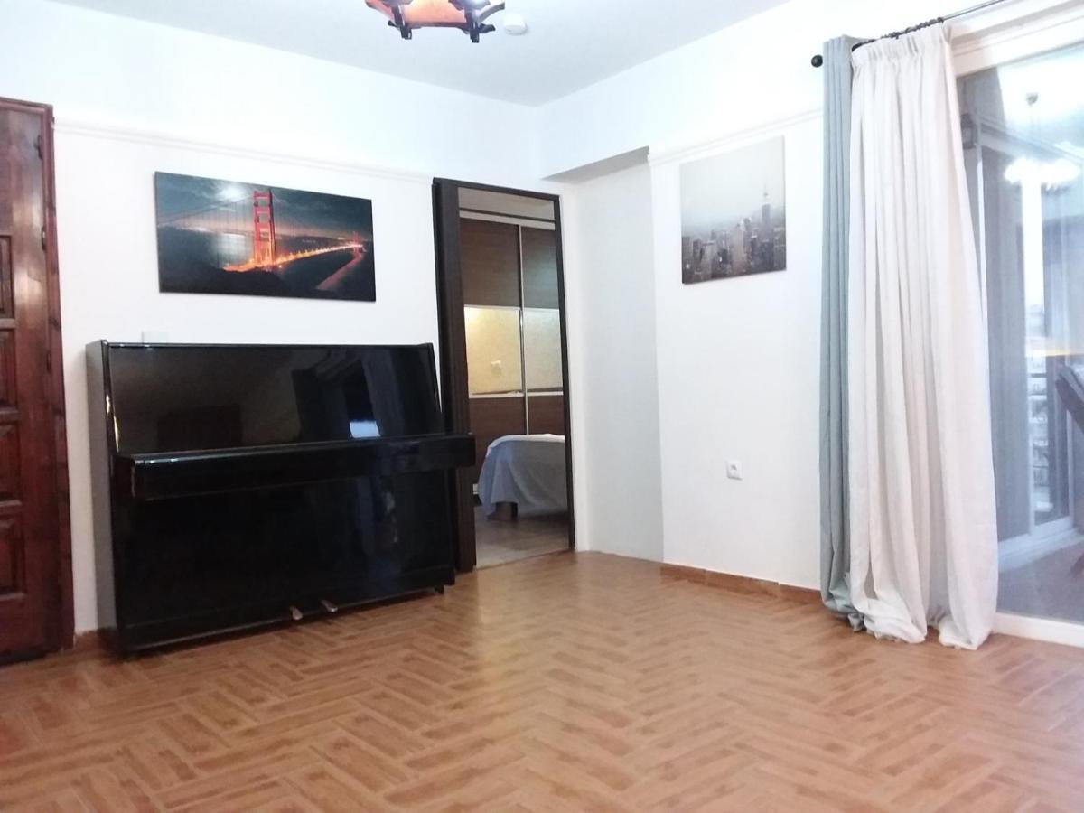 אתונה Gazi View Apartments #1 מראה חיצוני תמונה